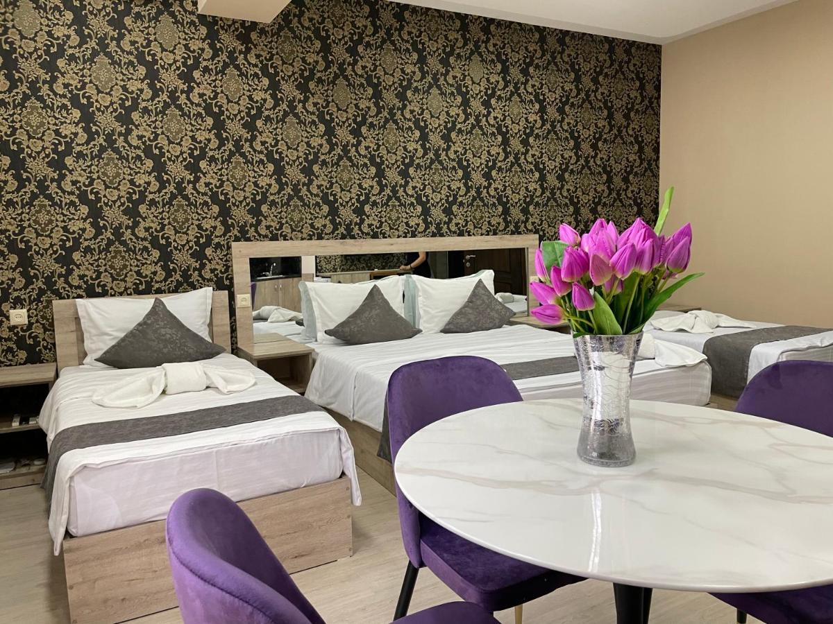 Kamar Hotel 이제반 외부 사진