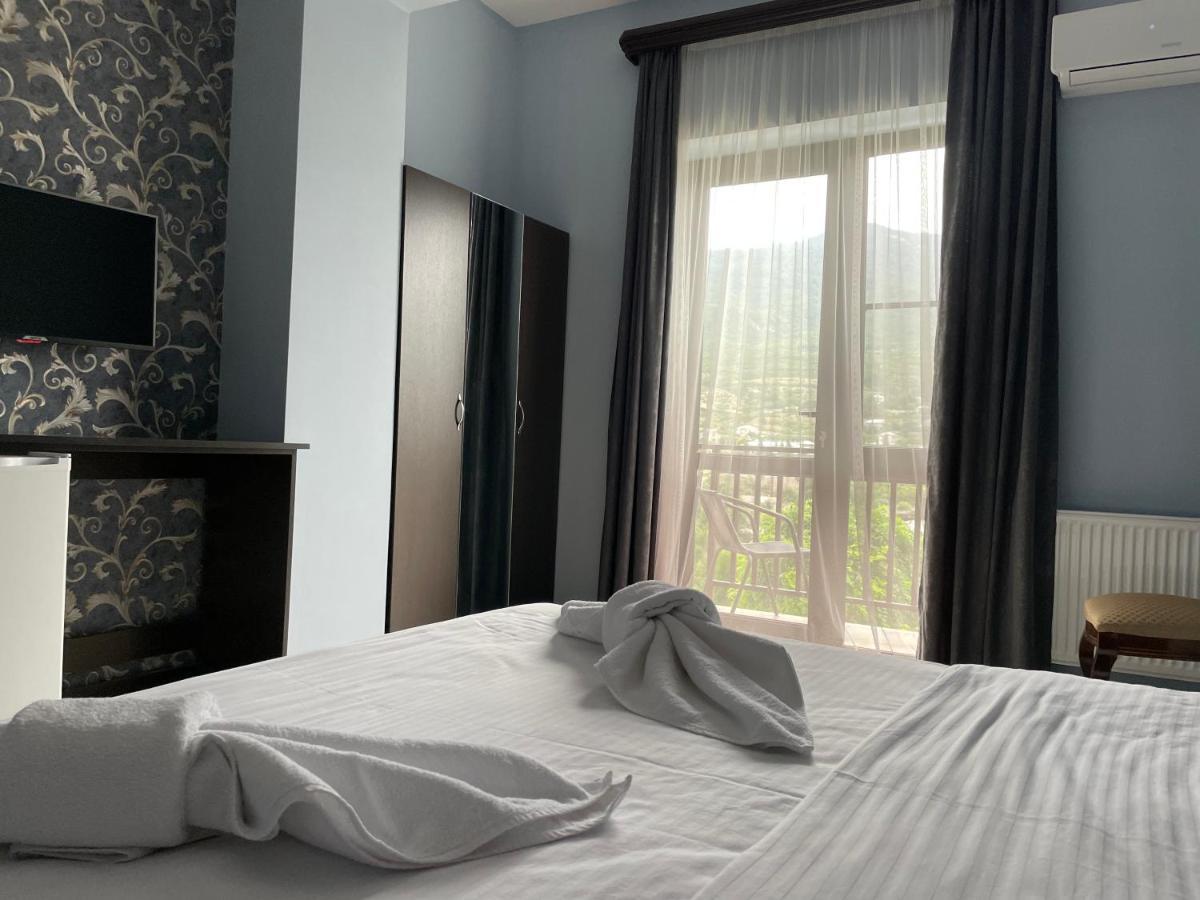 Kamar Hotel 이제반 외부 사진