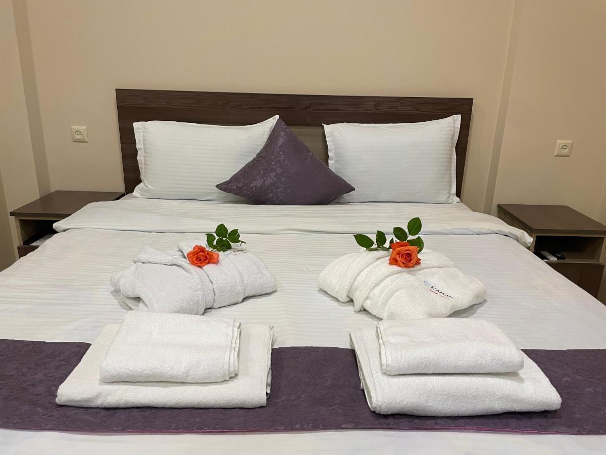 Kamar Hotel 이제반 외부 사진